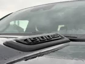 Dodge Ram 1500 5.7 V8 4x4 Crew Cab 5'7 Limited thumbnail 3