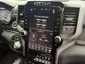 Dodge Ram 1500 5.7 V8 4x4 Crew Cab 5'7 Limited thumbnail 33