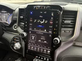 Dodge Ram 1500 5.7 V8 4x4 Crew Cab 5'7 Limited thumbnail 34