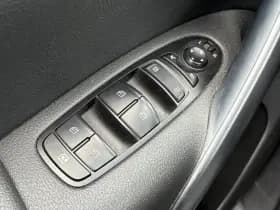 Mercedes-Benz X-Klasse 350 3.0 V6 4-MATIC POWER thumbnail 18