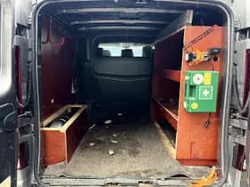 Renault Trafic 2.0 dCi 170 T29 L2H1 DC Luxe AUT thumbnail 5