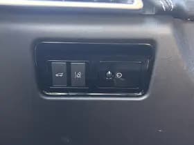 Jaguar F-Pace 2.0d AWD R-Sport R-Sport thumbnail 27