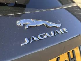 Jaguar F-Pace 2.0d AWD R-Sport R-Sport thumbnail 40