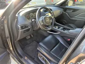 Jaguar F-Pace 2.0d AWD R-Sport R-Sport thumbnail 7