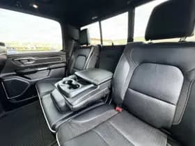 Dodge Ram 1500 5.7 V8 4x4 Crew Cab Laramie thumbnail 14