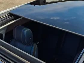 Land Rover Range Rover Velar thumbnail 6