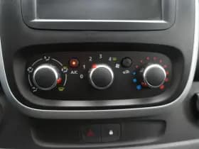 Renault Trafic thumbnail 26