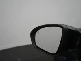 Renault Clio thumbnail 12