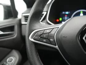 Renault Clio thumbnail 25