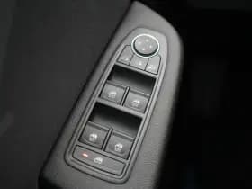 Renault Clio thumbnail 30