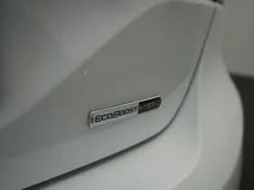 Ford Fiesta thumbnail 8