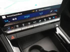 Renault Austral thumbnail 31