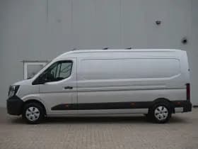 Renault Master thumbnail 2