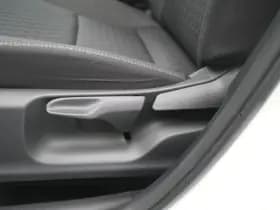 Toyota Yaris thumbnail 16