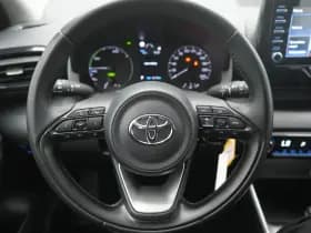 Toyota Yaris thumbnail 17