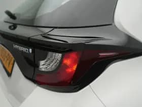Toyota Yaris thumbnail 7