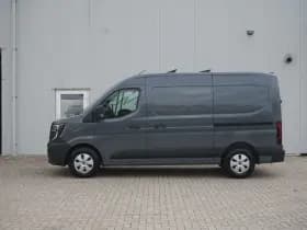 Renault Master thumbnail 2