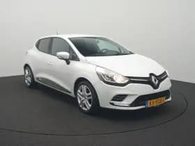 Renault Clio thumbnail 2