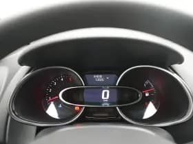 Renault Clio thumbnail 21