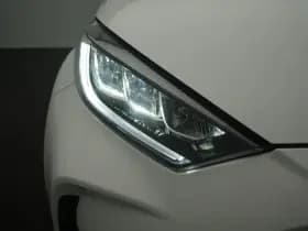 Toyota Yaris thumbnail 11