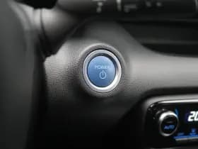 Toyota Yaris thumbnail 24