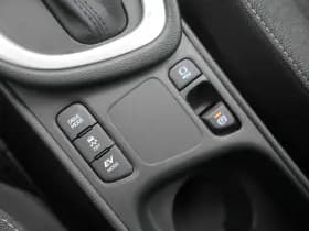 Toyota Yaris thumbnail 28