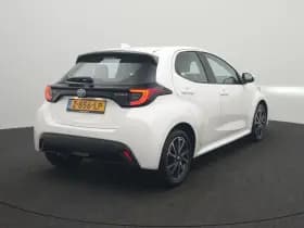 Toyota Yaris thumbnail 4