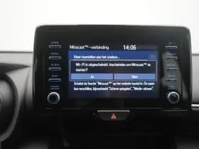 Toyota Yaris thumbnail 34