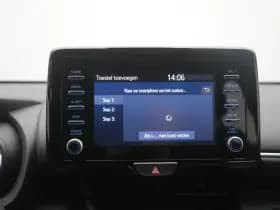 Toyota Yaris thumbnail 35