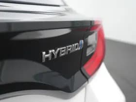 Toyota Yaris thumbnail 8
