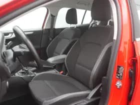 Ford Focus thumbnail 13
