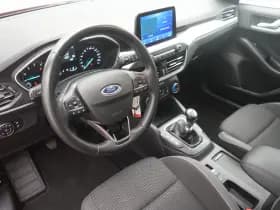 Ford Focus thumbnail 15
