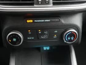 Ford Focus thumbnail 30