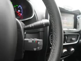 Renault Clio thumbnail 21