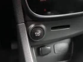 Renault Clio thumbnail 28