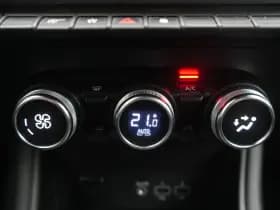 Renault Captur thumbnail 28