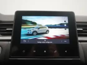 Renault Captur thumbnail 33