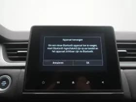 Renault Captur thumbnail 35