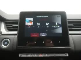 Renault Captur thumbnail 36