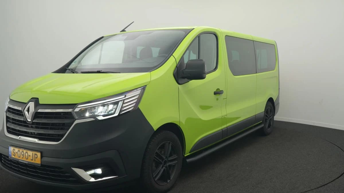 Renault Trafic — foto 1