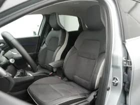 Renault Captur thumbnail 15