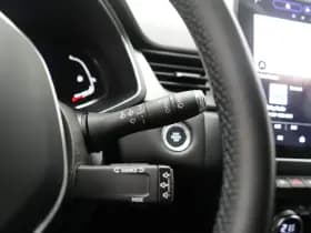 Renault Captur thumbnail 22