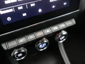 Renault Captur thumbnail 30