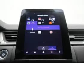 Renault Captur thumbnail 33