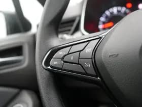Renault Clio thumbnail 15
