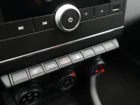Renault Clio thumbnail 23