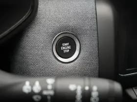 Renault Clio thumbnail 19