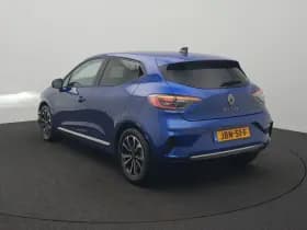Renault Clio thumbnail 3