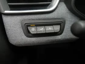 Renault Clio thumbnail 21