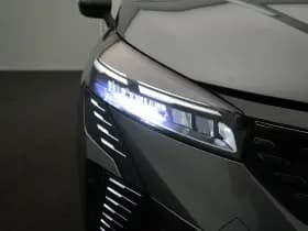 Renault Clio thumbnail 11